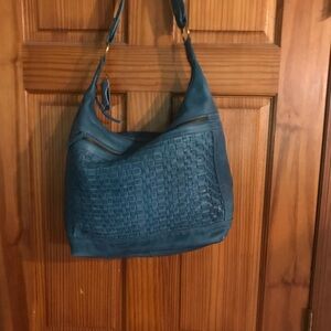 Elegant Blue Woven Shoulder Bag